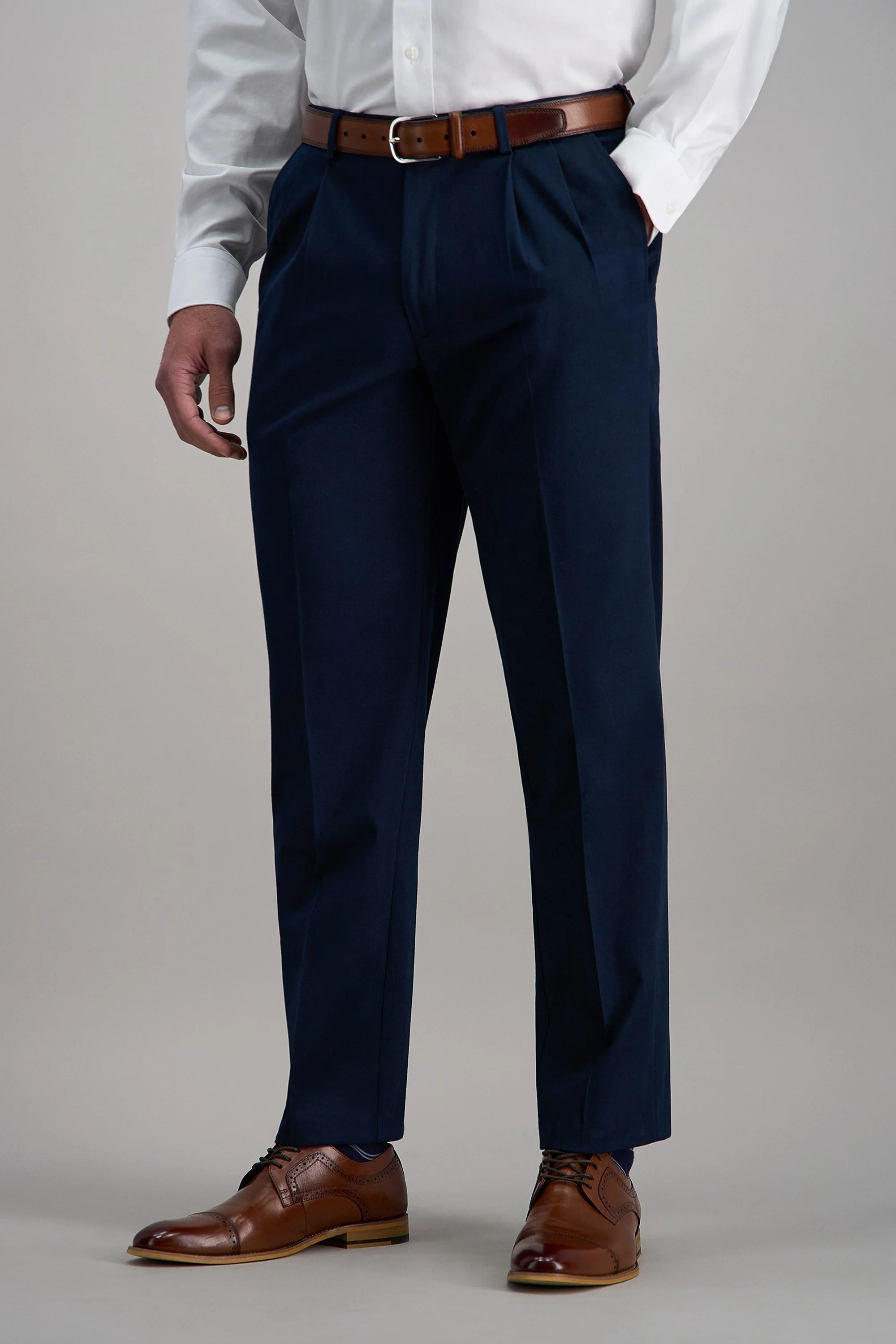 Iron Free Premium Khaki - Image 6