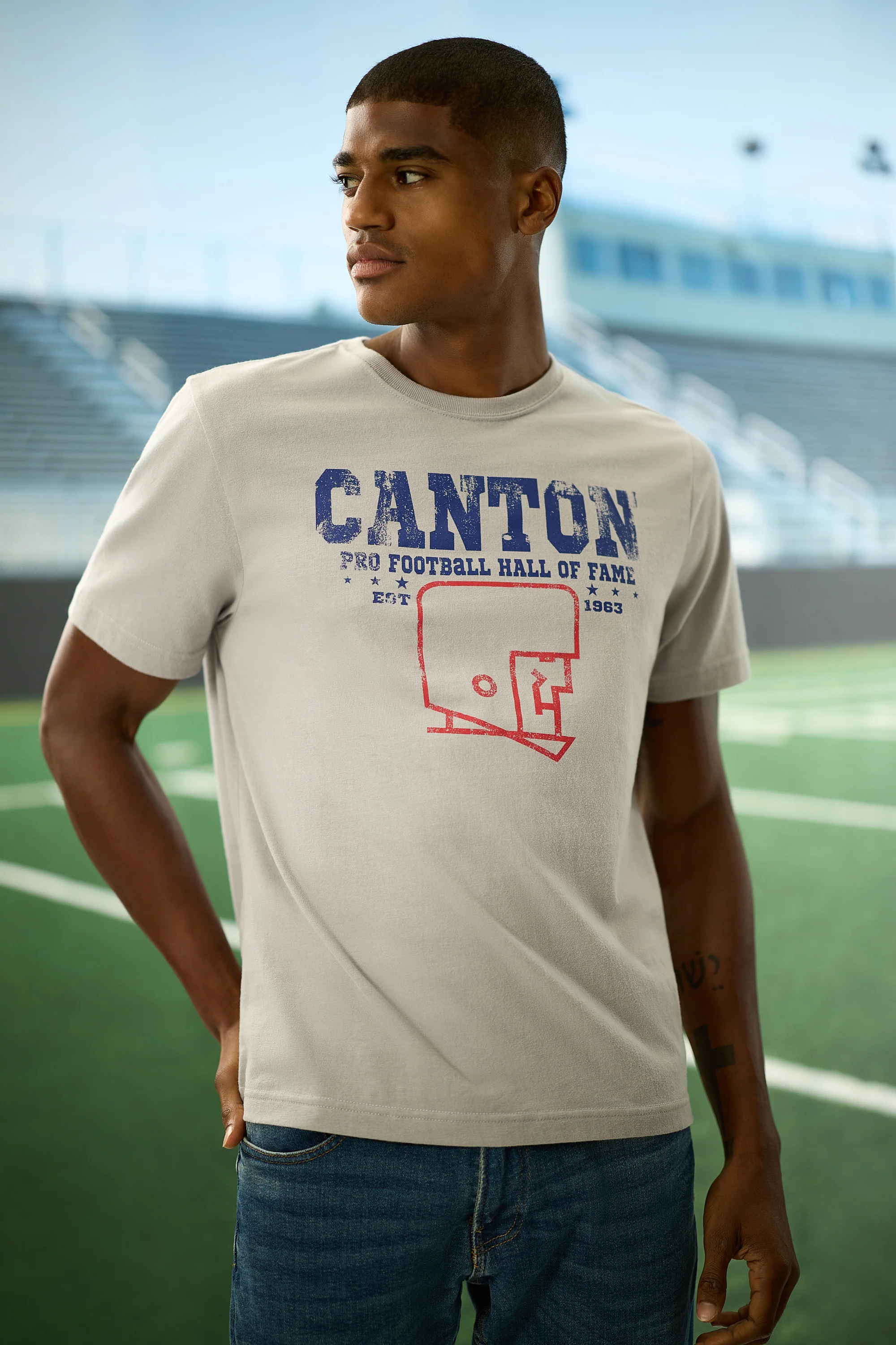 Pro Football Hall of Fame X Haggar - Canton Graphic Tee - Image 45