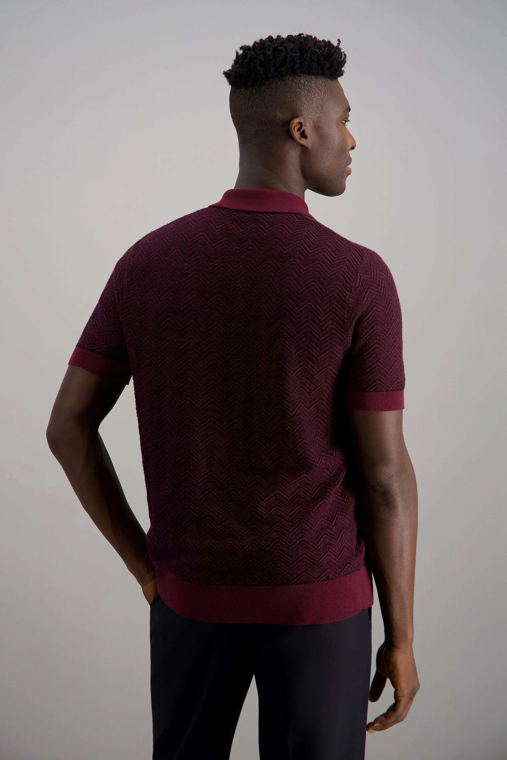 Short Sleeve Chevron Polo Sweater - Image 4